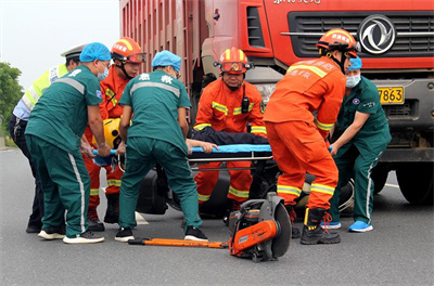 汕尾沛县道路救援