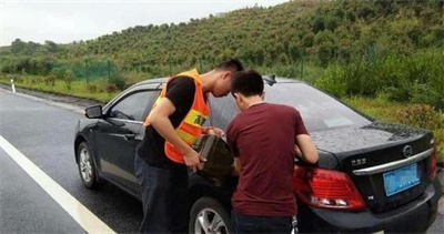 汕尾永福道路救援